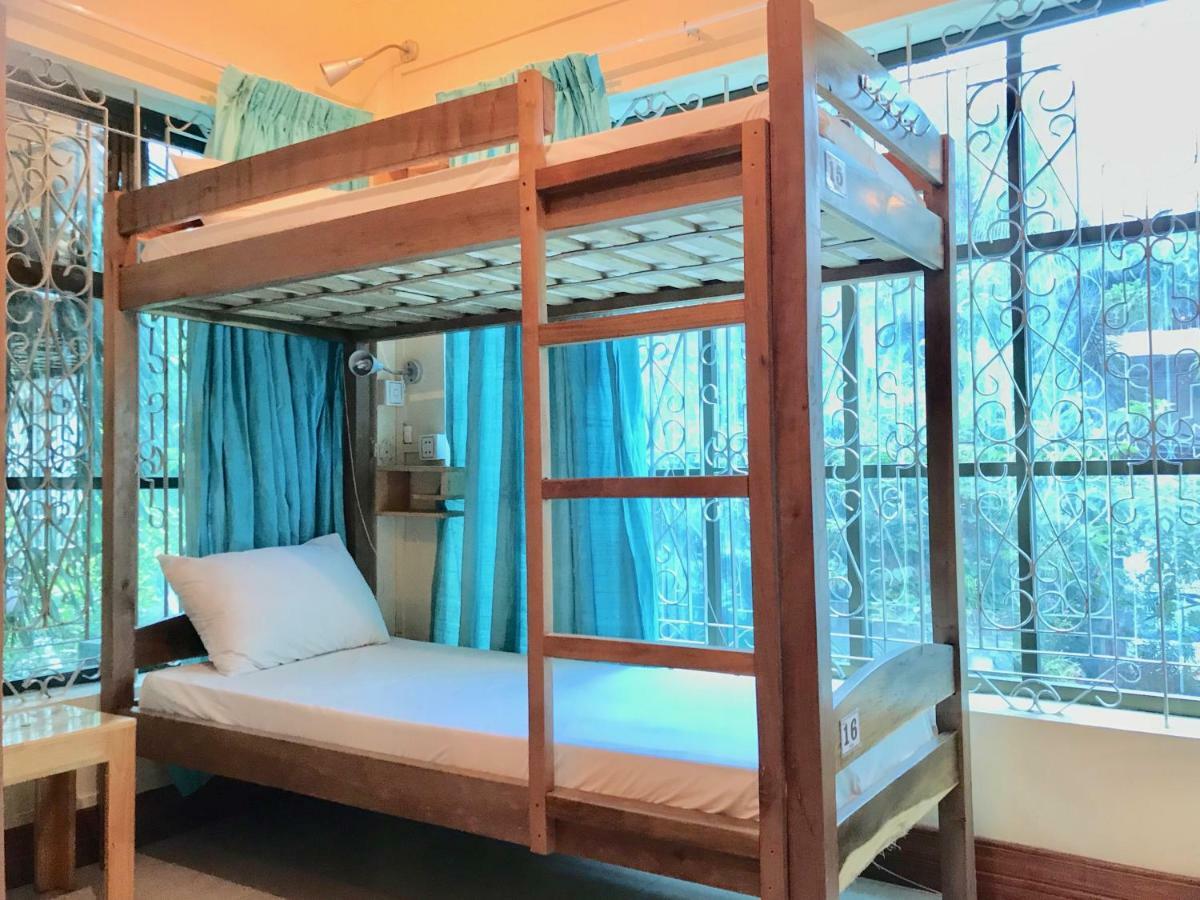 Envoy Hostel Пном Пен Екстериор снимка